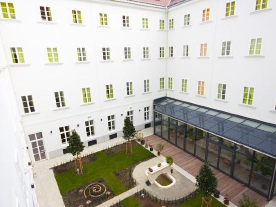 【携程攻略】维也纳施华洛世奇维也纳水晶店购