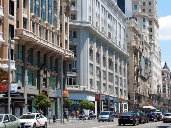 【携程攻略】马德里皇马官方专卖店购物攻略,