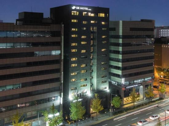 【携程攻略】首尔MCM(金浦机场乐天免税店)购