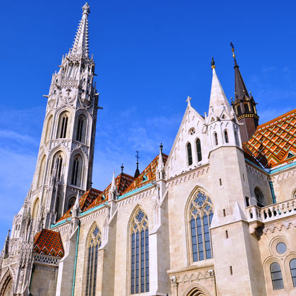 匈牙利布达佩斯塞切尼链桥+匈牙利国会大厦+马加什教堂一日游