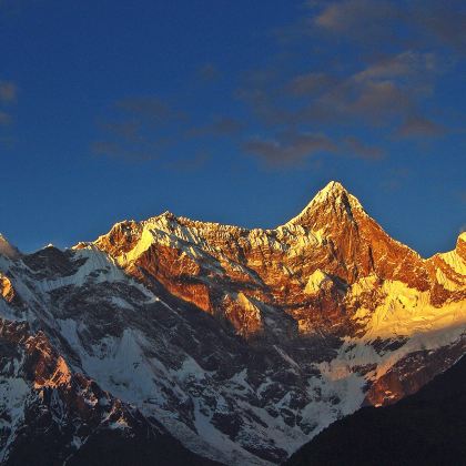 拉萨+林芝+布达拉宫+南迦巴瓦峰+雅鲁藏布大峡谷+巴松措6日5晚私家团 拉萨+林芝+布达拉宫+南迦巴瓦峰+雅鲁藏布大峡谷+巴松措6日5晚私家团