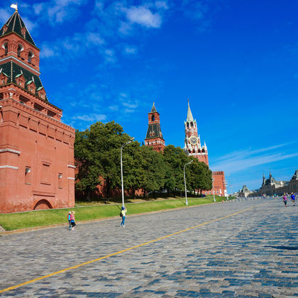 俄罗斯+莫斯科+红场+克里姆林宫+俄罗斯国家历史博物馆+圣瓦西里主教座堂一日游