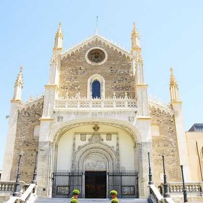 西班牙+马德里+马德里王宫+普拉多博物馆+王家圣耶罗米教堂一日游