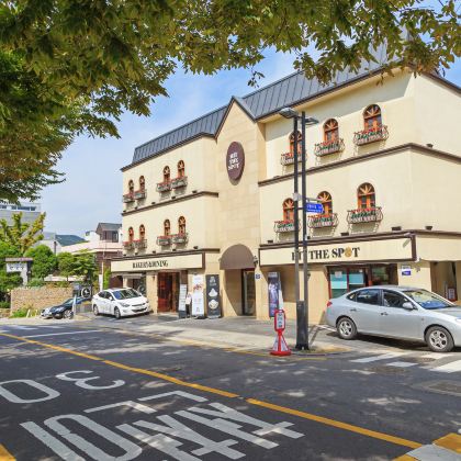 首尔+釜山+加平郡5日4晚私家团 首尔+釜山+加平郡5日4晚私家团