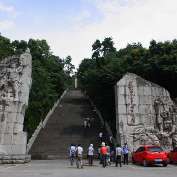 贵州9日8晚跟团游 贵州9日8晚跟团游