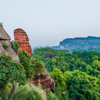 韶关经律论文化旅游小镇+南华禅寺+丹霞山+水上丹霞+古佛洞天3日2晚私家团