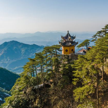 九华山+西递+宏村+黟县+黄山风景区6日5晚私家团