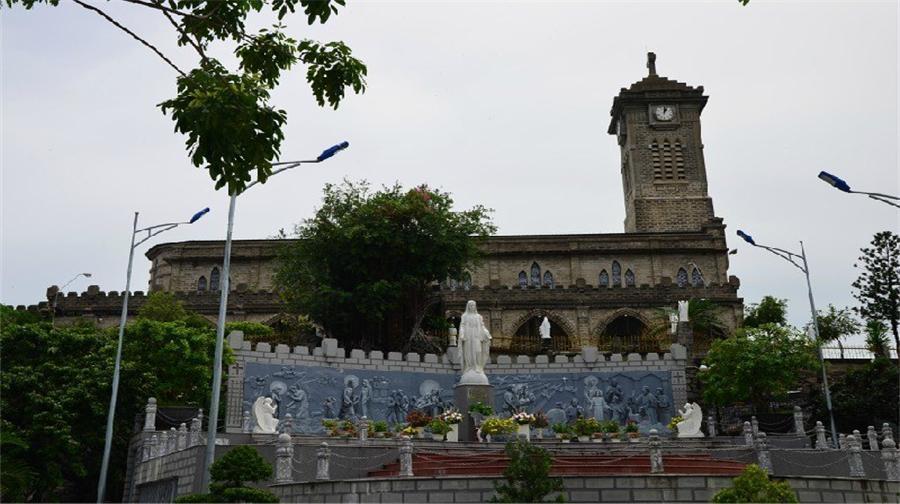 越南胡志明市+河内+芽庄+美奈+大叻7日跟团游