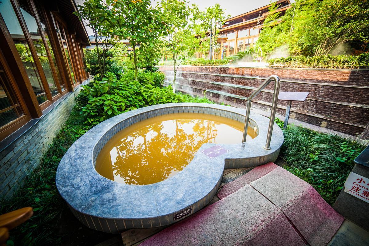 江苏苏州2日1晚跟团游·苏州颐舍温泉+五星酒店特色年夜饭-【携程旅游】