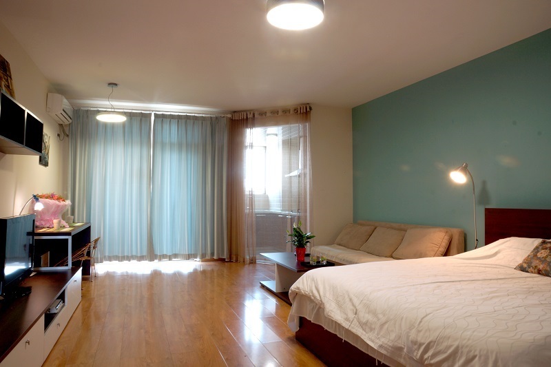 娜海景公寓(湾海一号店)1晚+动物园\/新澳海底世