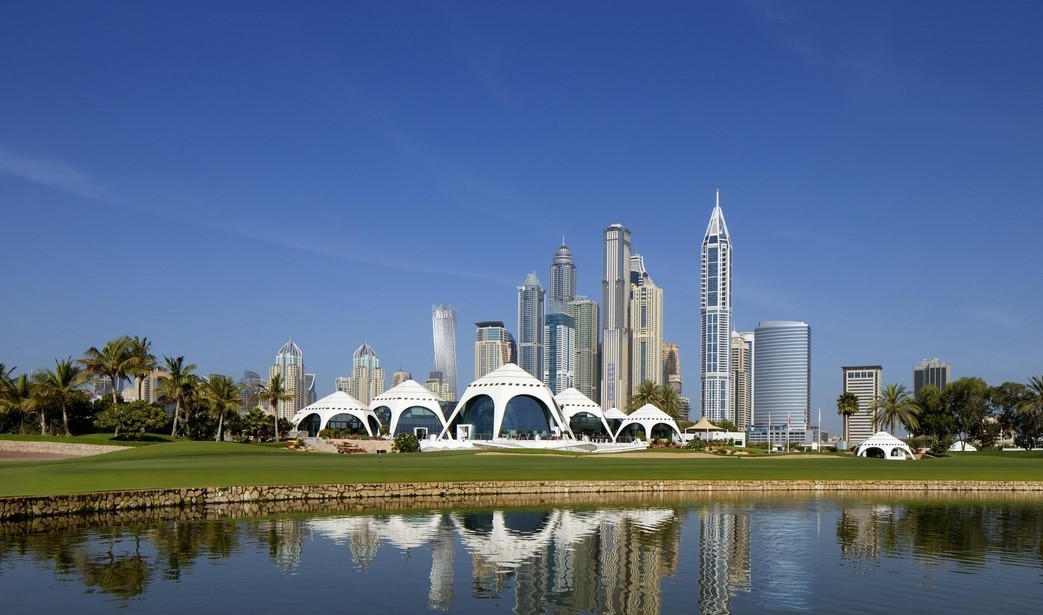 摄影之旅·阿联酋+迪拜8日5晚跟团游·乘坐直