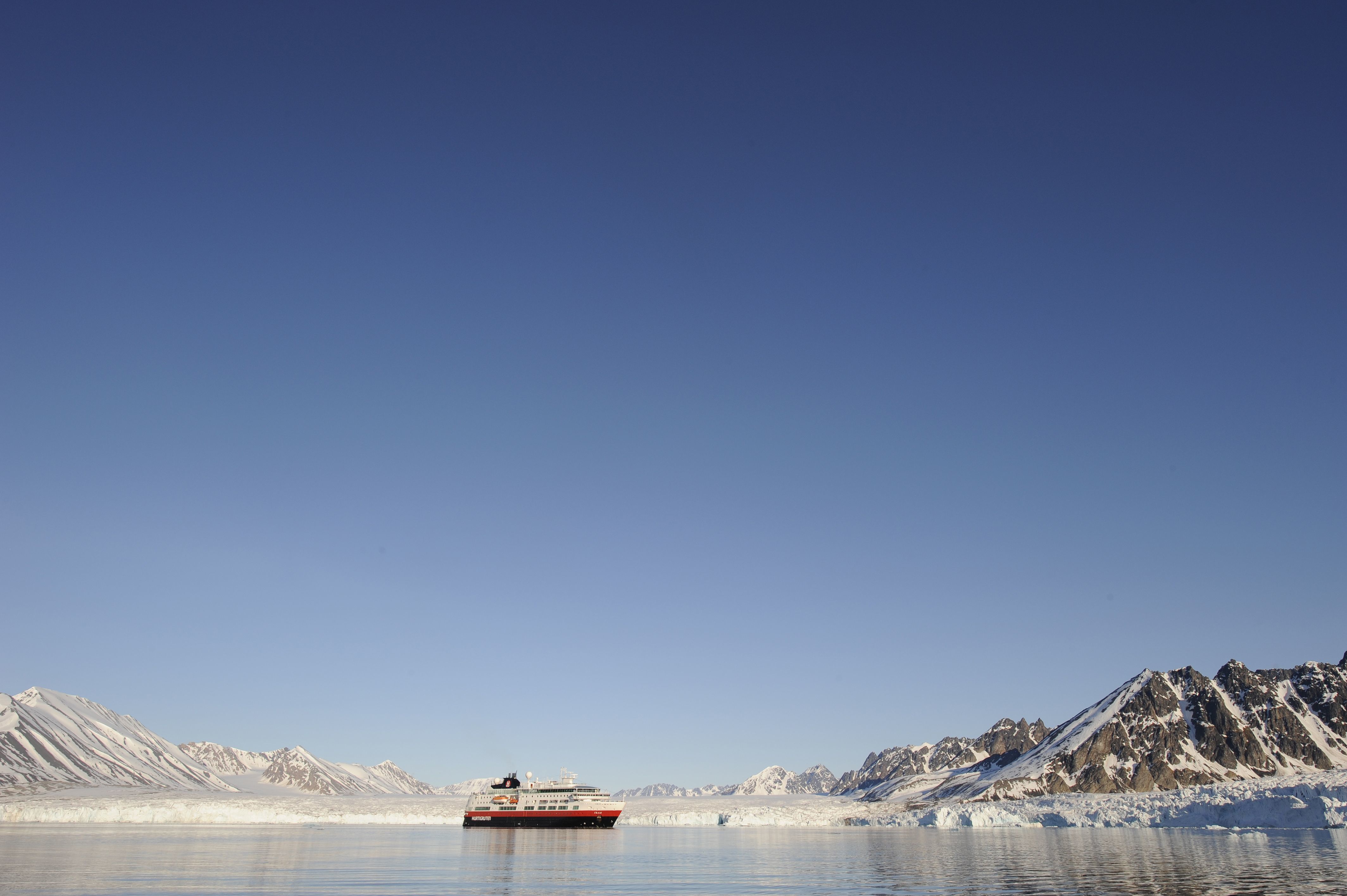 【携程攻略】大连到冰岛旅游报价,大连到冰岛