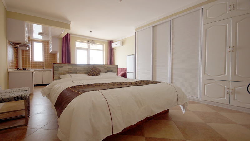 娜海景公寓(湾海一号店)1晚+动物园\/新澳海底世