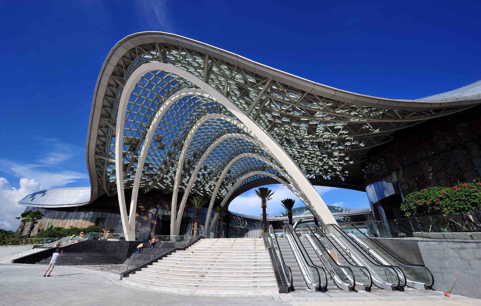 海棠湾周边精选酒店2晚+呀诺达雨林文化旅游