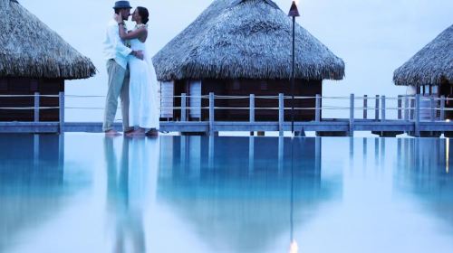 法属波利尼西亚波拉波拉+提克豪环礁+大溪地