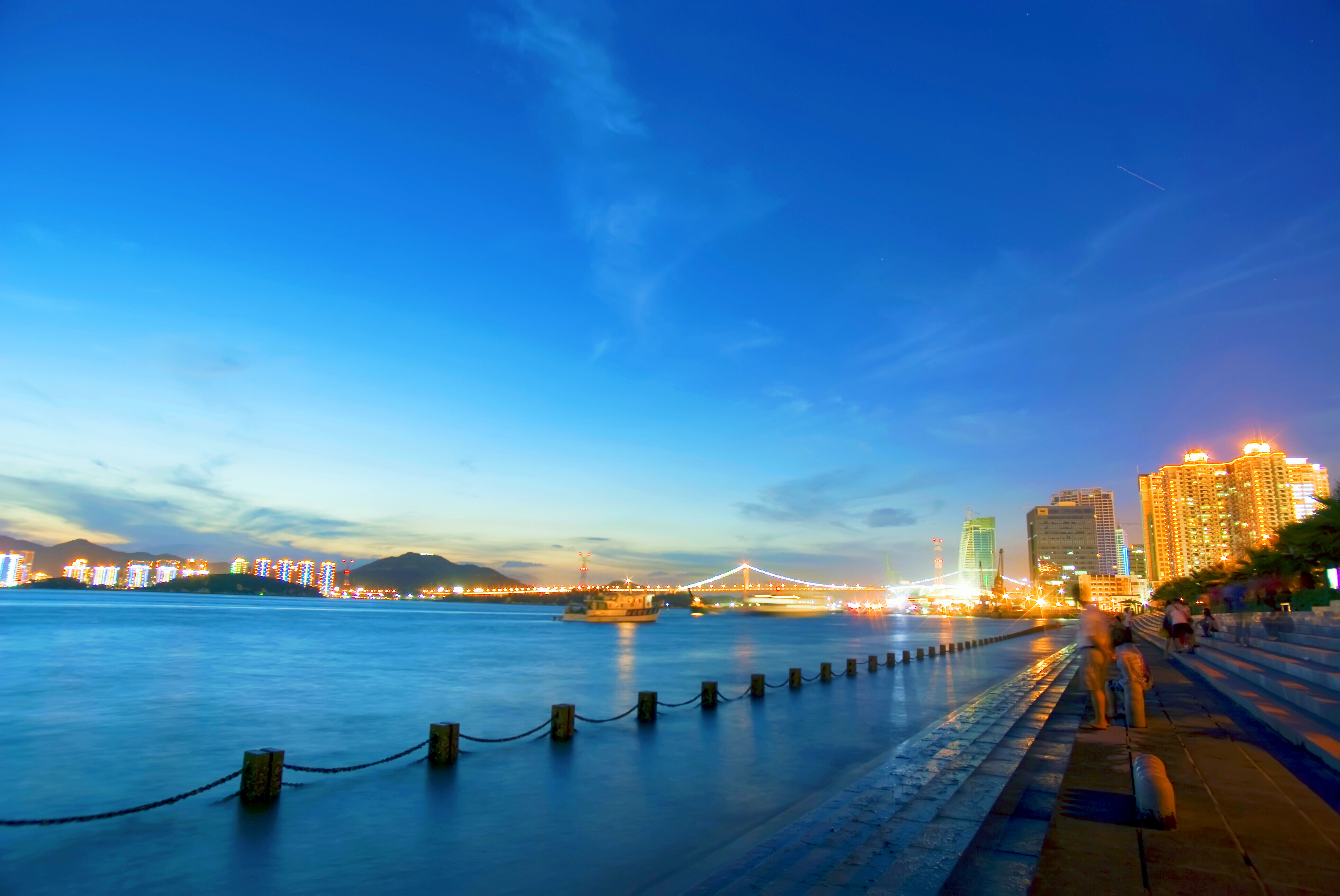 带你去欣赏厦门最美的十大夜景地 - 厦门生活、逛路岛_逛鹭岛