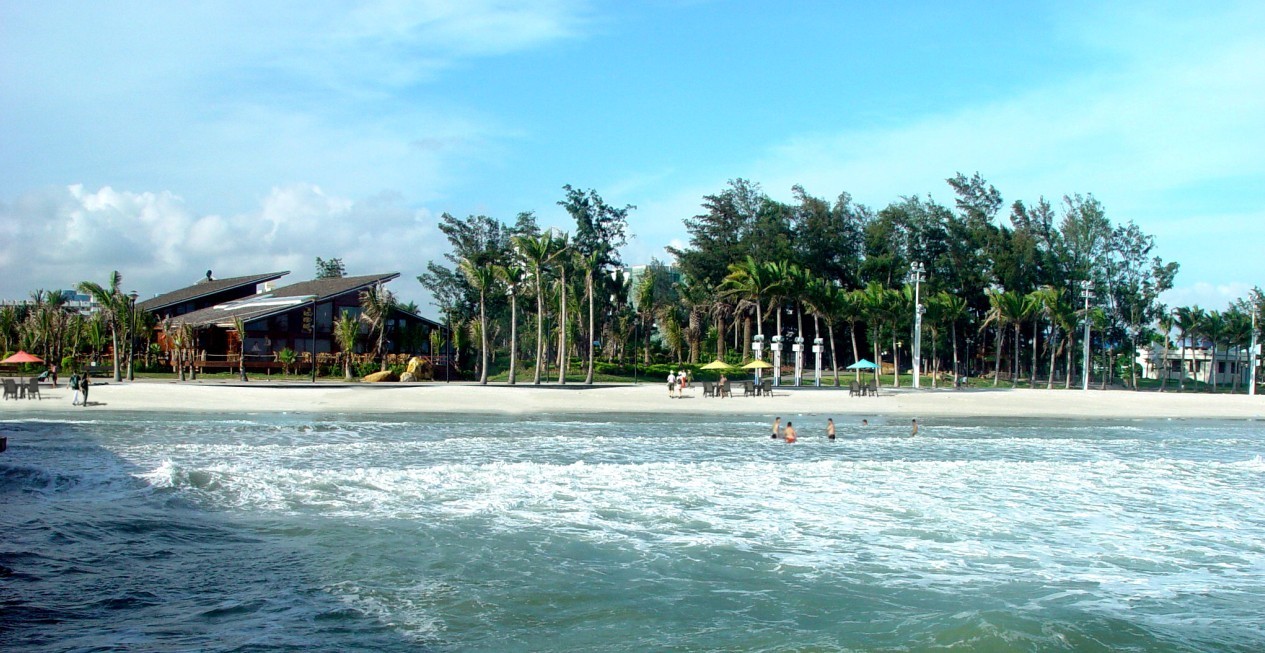 北海银滩古厘岛假日酒店1晚+北海嘉莱涠洲北