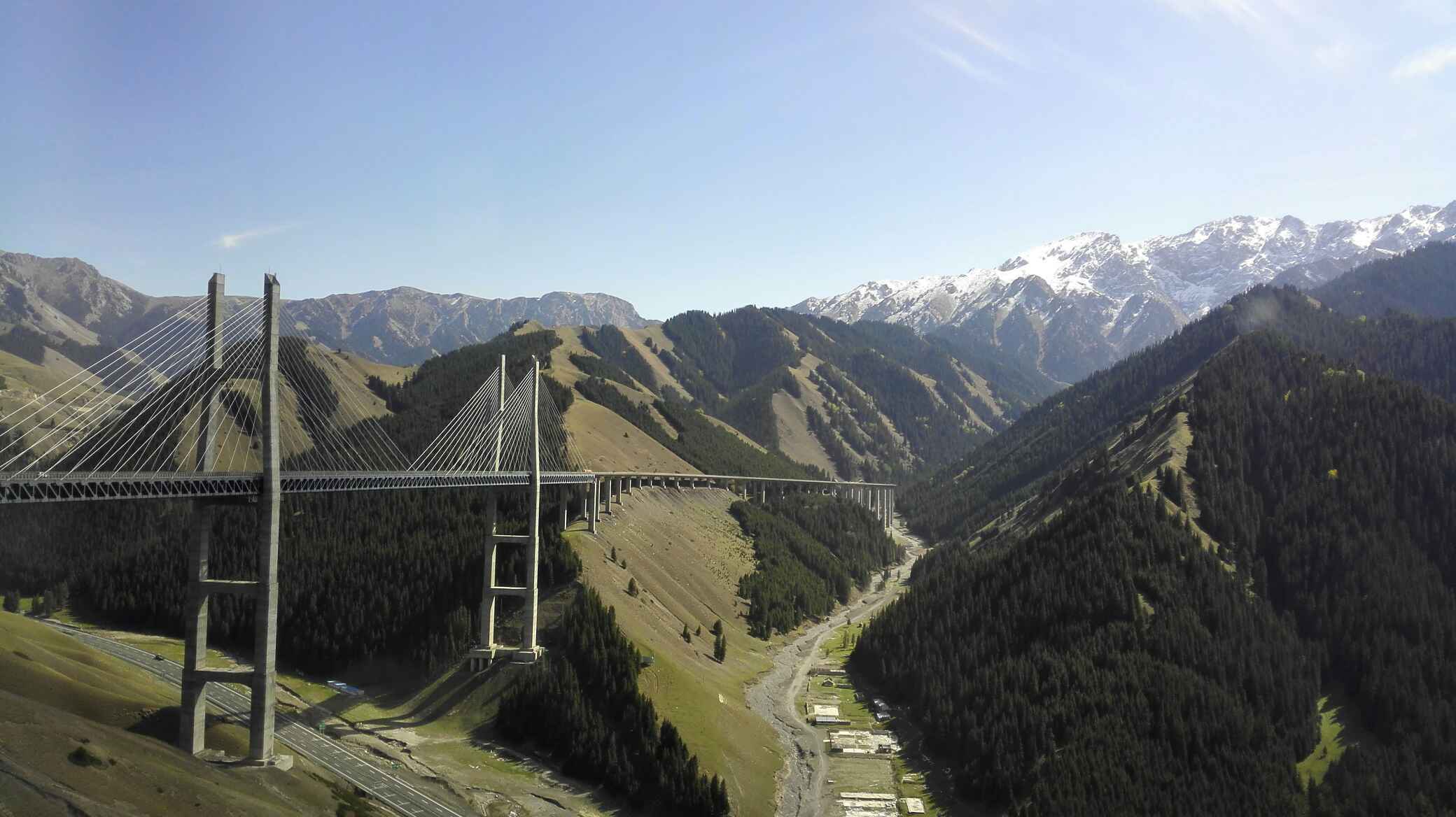 乌鲁木齐旅游怎么样,乌鲁木齐旅游好玩吗