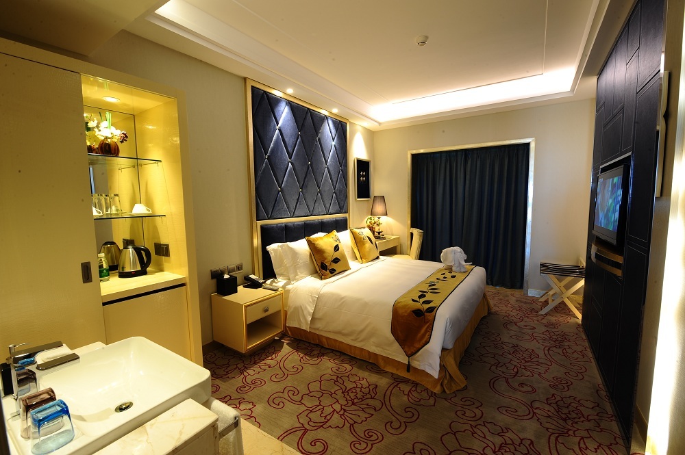 三亚美丽之冠大树酒店3晚-【携程自由行景酒套