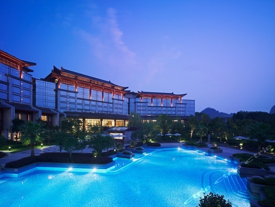 桂林五星酒店2晚+【全景漓江】漓江豪华游船