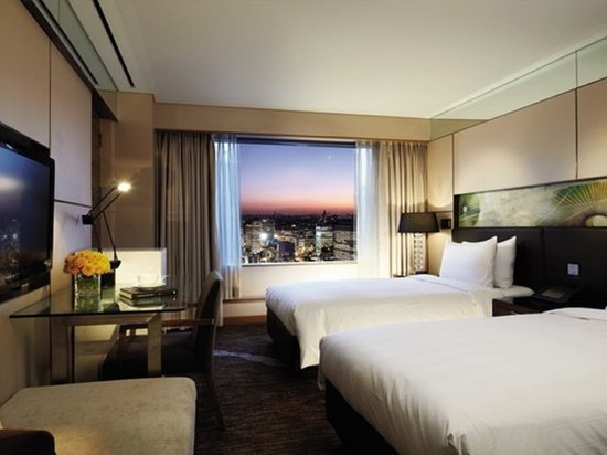 首尔市厅\/明洞地区豪华5钻华人礼遇酒店1晚+韩