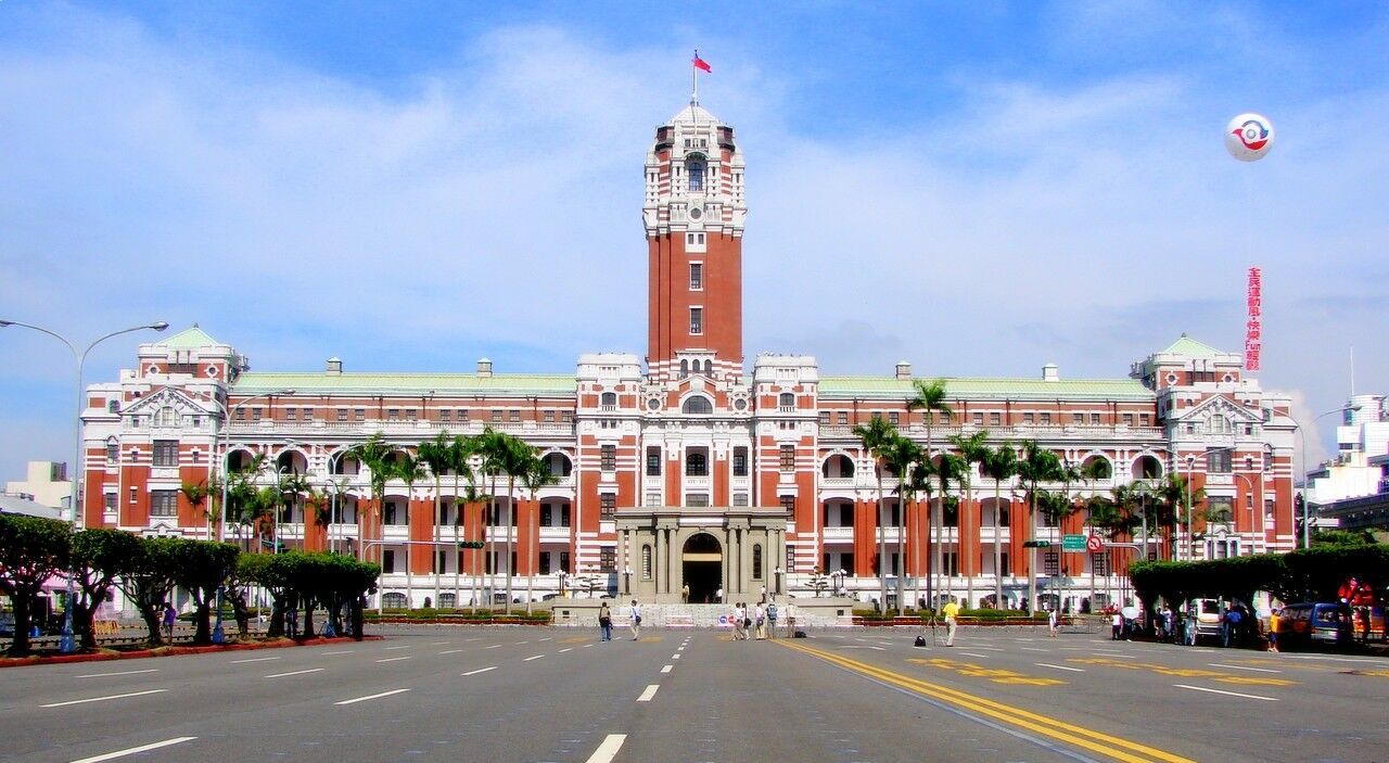 台湾环岛8日7晚跟团游(3钻)·清境农场 入内游总统府 春季旅游节·特卖汇-【携程旅游】