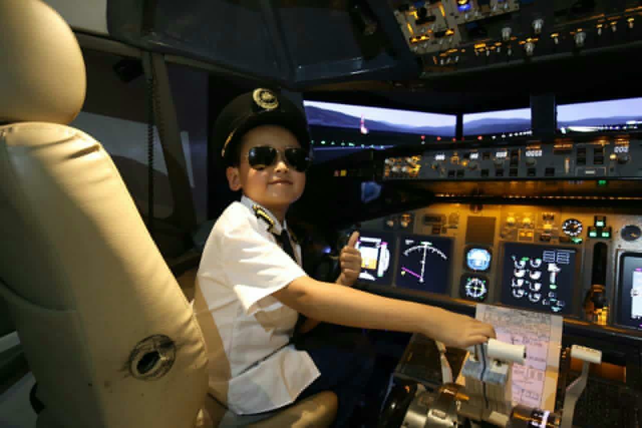 战机对战即刻触发!勇敢的飞行员，快来模拟飞行中心体验馆吧~-【携程旅游】