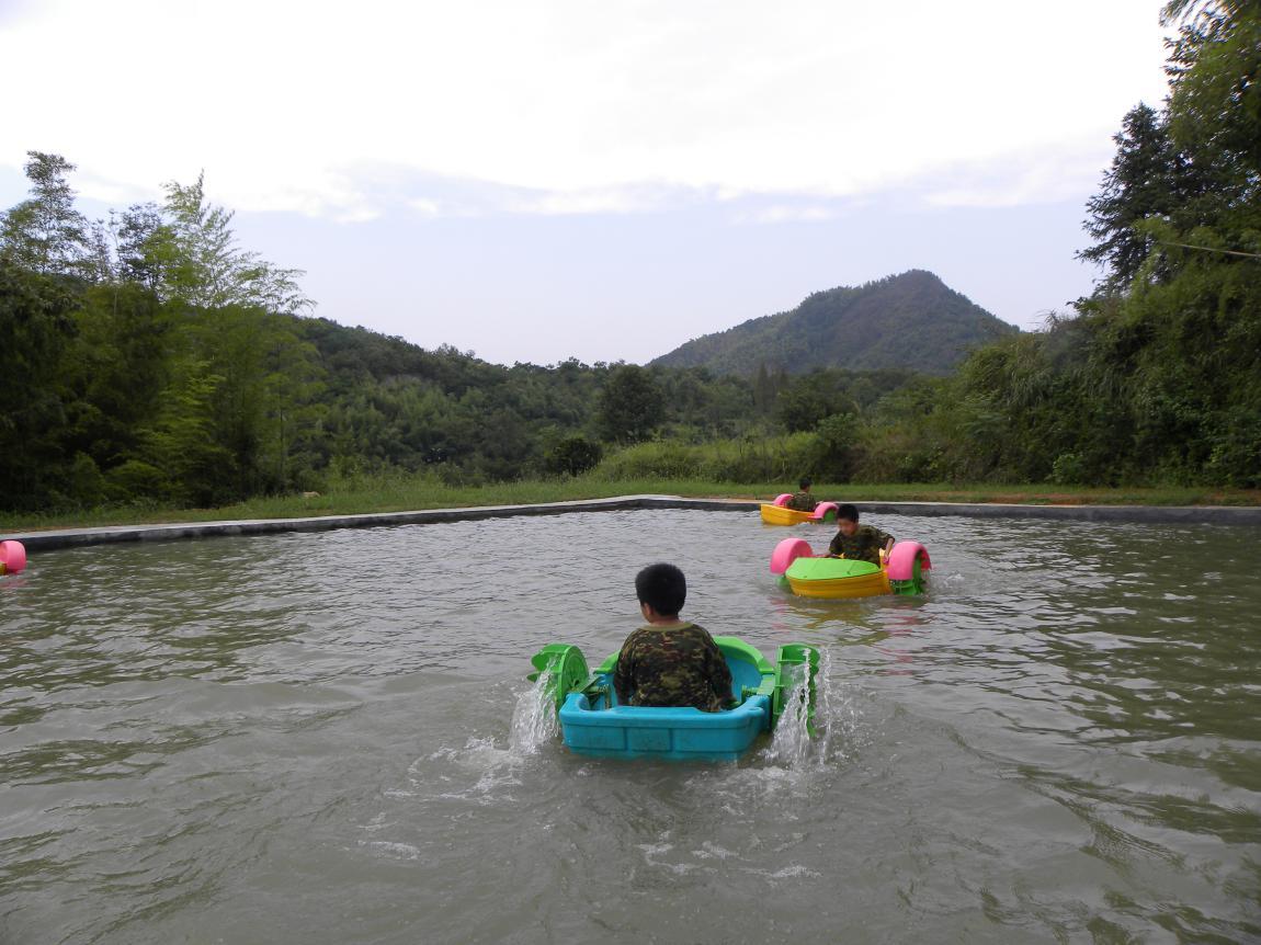 国庆亲子2日野游 做一回小野人 到深山去探险