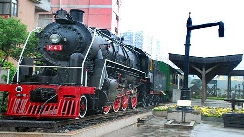 移动英语课堂 上海铁路博物馆站--回忆铁路的