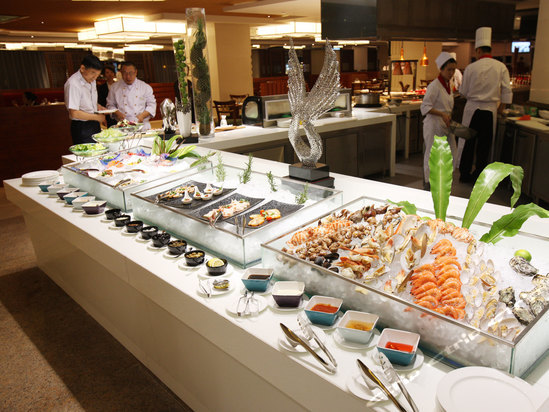 广州阳光酒店1晚+双人电影票+双人自助早餐,可