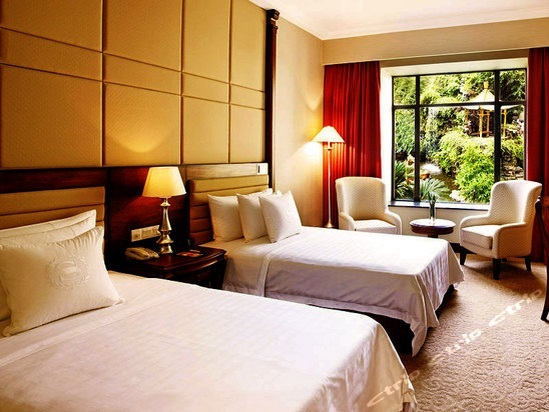 桂林五星酒店2晚+【全景漓江】漓江豪华游船