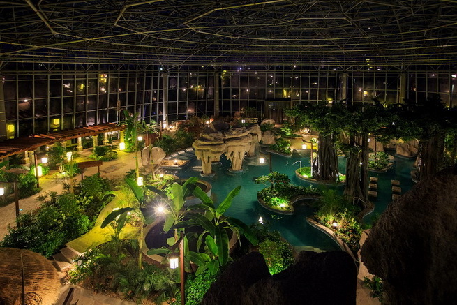 固安建国温泉酒店2晚+北京野生动物园门票【