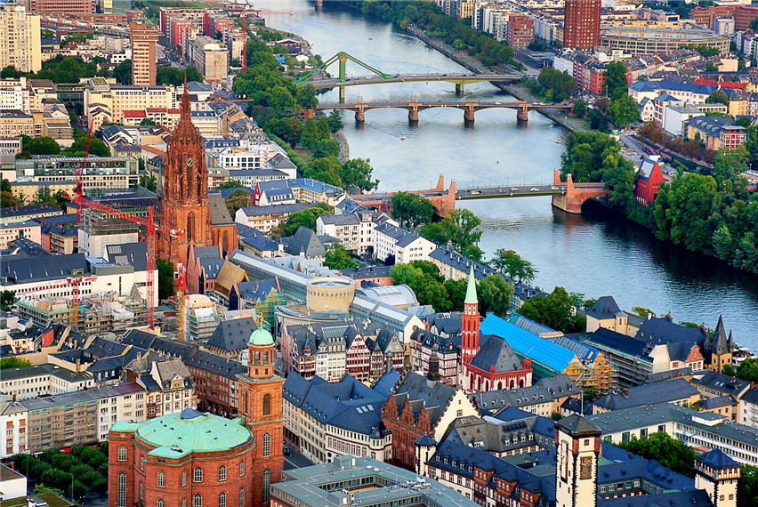 诺+斯洛伐克布拉迪斯拉发+匈牙利布达佩斯+奥