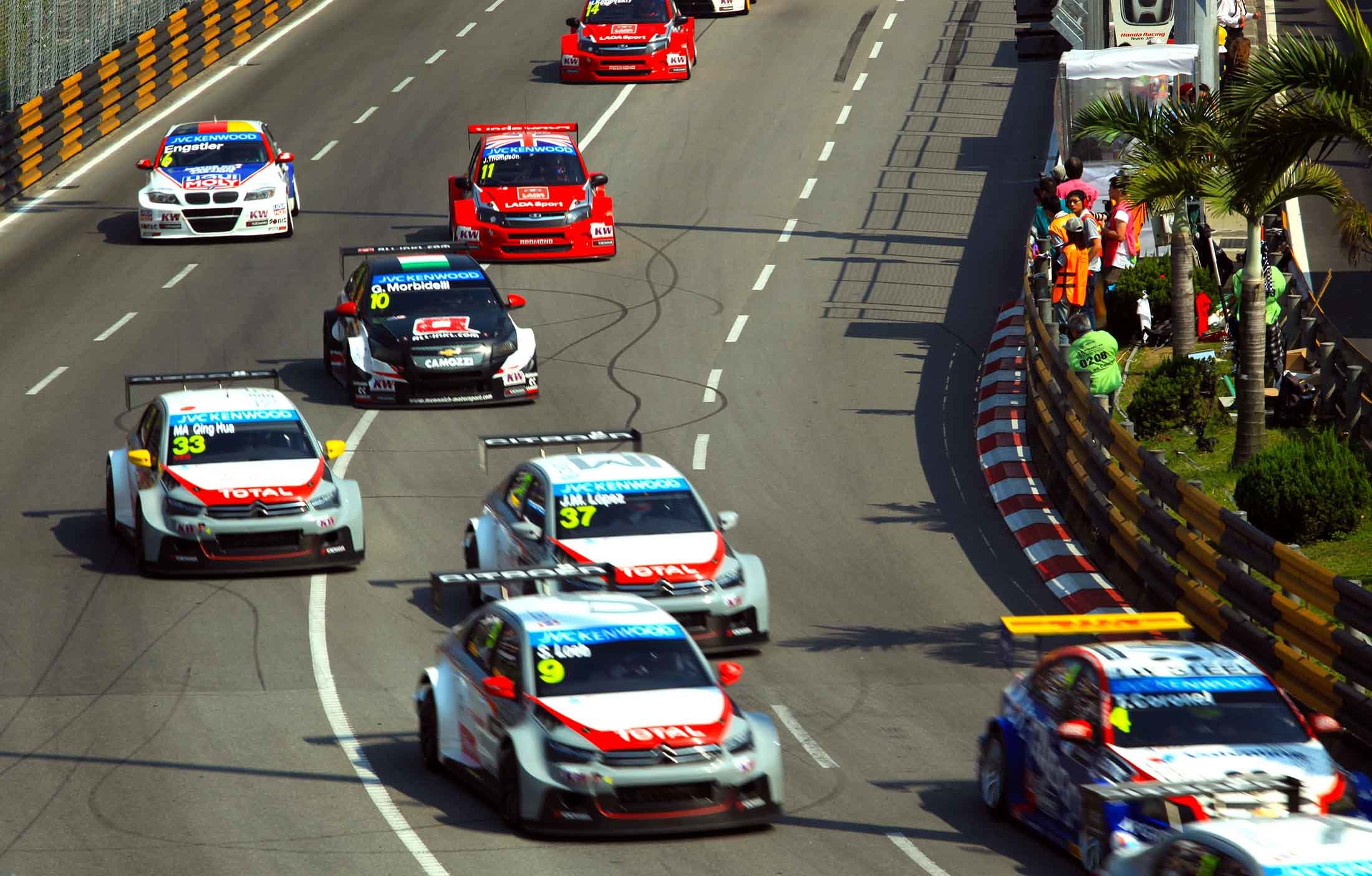 澳门银河二期新店(丽思卡尔顿、JW万豪、百老