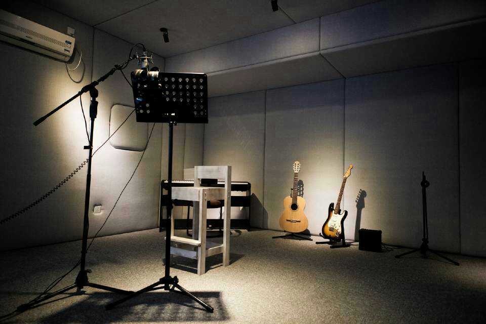 【上海半日音乐营】个人单曲MV录制 专业录音