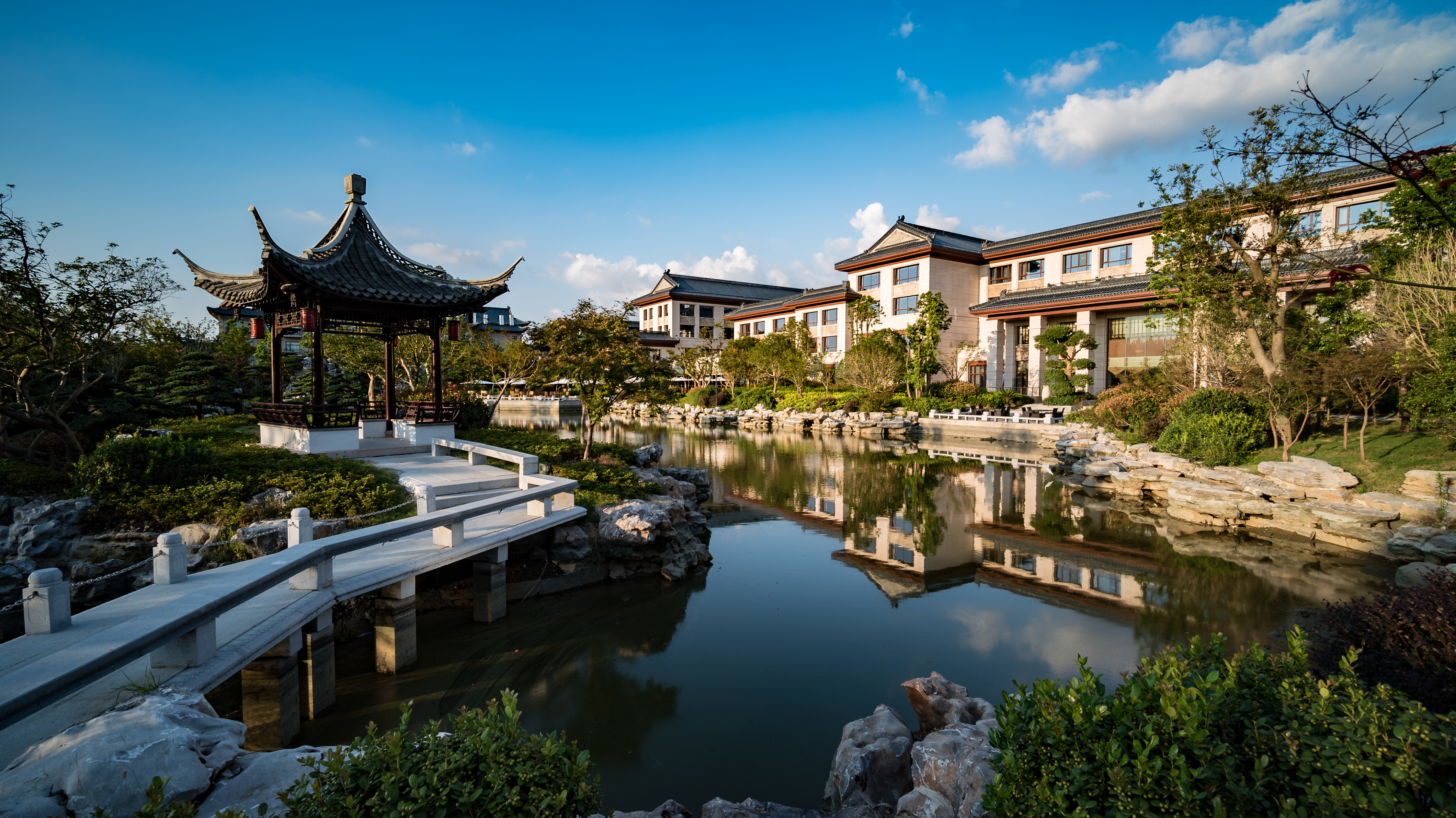 扬州虹桥坊酒店1晚+瘦西湖门票·新开业园林度假酒店【瘦西湖商圈】-【携程自由行景酒套餐】