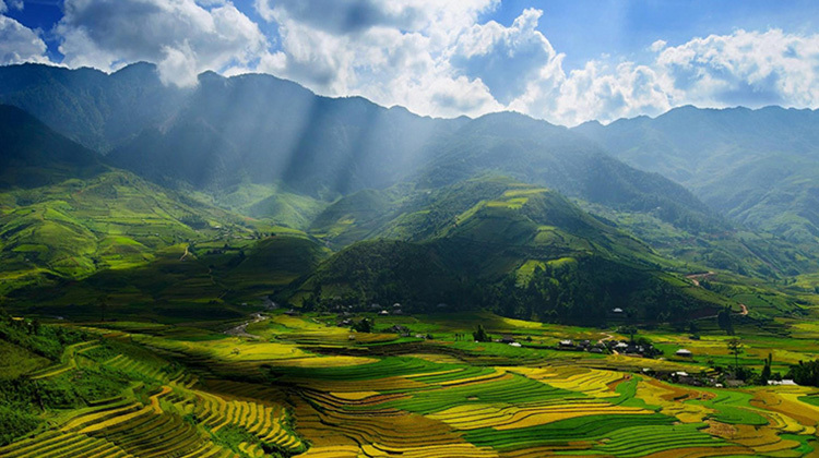 广西桂林+阳朔+龙脊梯田+南宁+德天瀑布+通灵