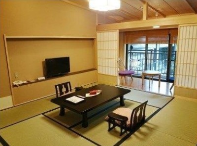 奈良春日酒店1晚+奈良名胜古寺一日游(法隆寺