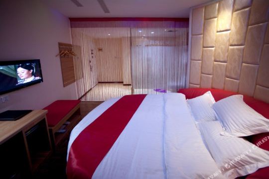 ktv包房公主_优麦ktv人均多少钱(3)