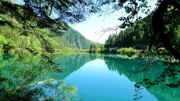 九黄机场-九寨沟沟口\/甘海子酒店接\/送机包车服