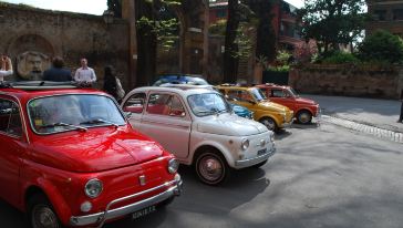 意大利罗马菲亚特500经典老爷车一日游游玩行