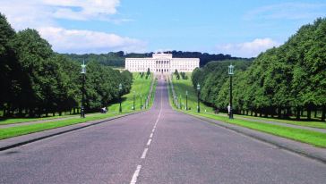 英国北爱尔兰贝尔法斯特敞篷观光巴士随上随下