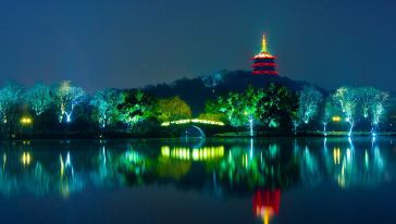 杭州西湖+雷峰塔纯玩巴士半自助一日游【铁定