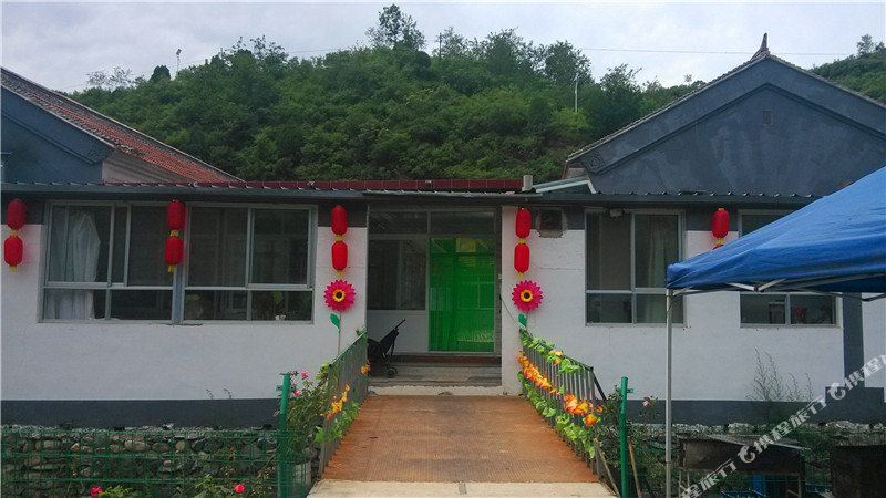 怀柔区 >> 酒店   标签: 宾馆农家院休闲娱乐 白河湾农家院共多少人