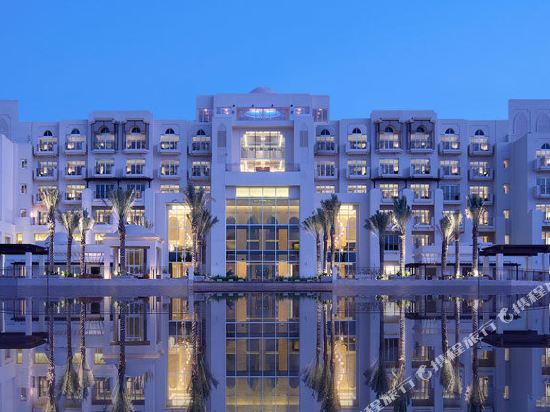 阿联酋迪拜+沙迦+阿布扎比+阿治曼6日4晚跟团