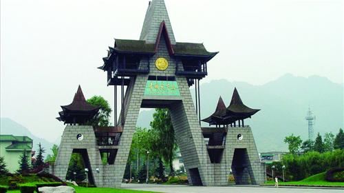 【长春】成都+乐山+峨眉山+都江堰+青城山5日