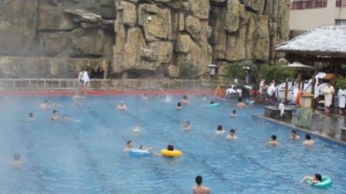 紫龙湾温泉一日游