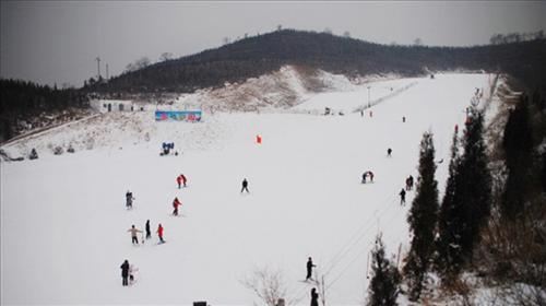 嵩山滑雪一日游