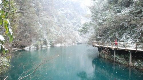 张家界大峡谷一日游