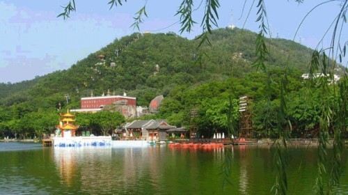 【上海】香港+珠海+澳门5日跟团游(4钻)·爸妈